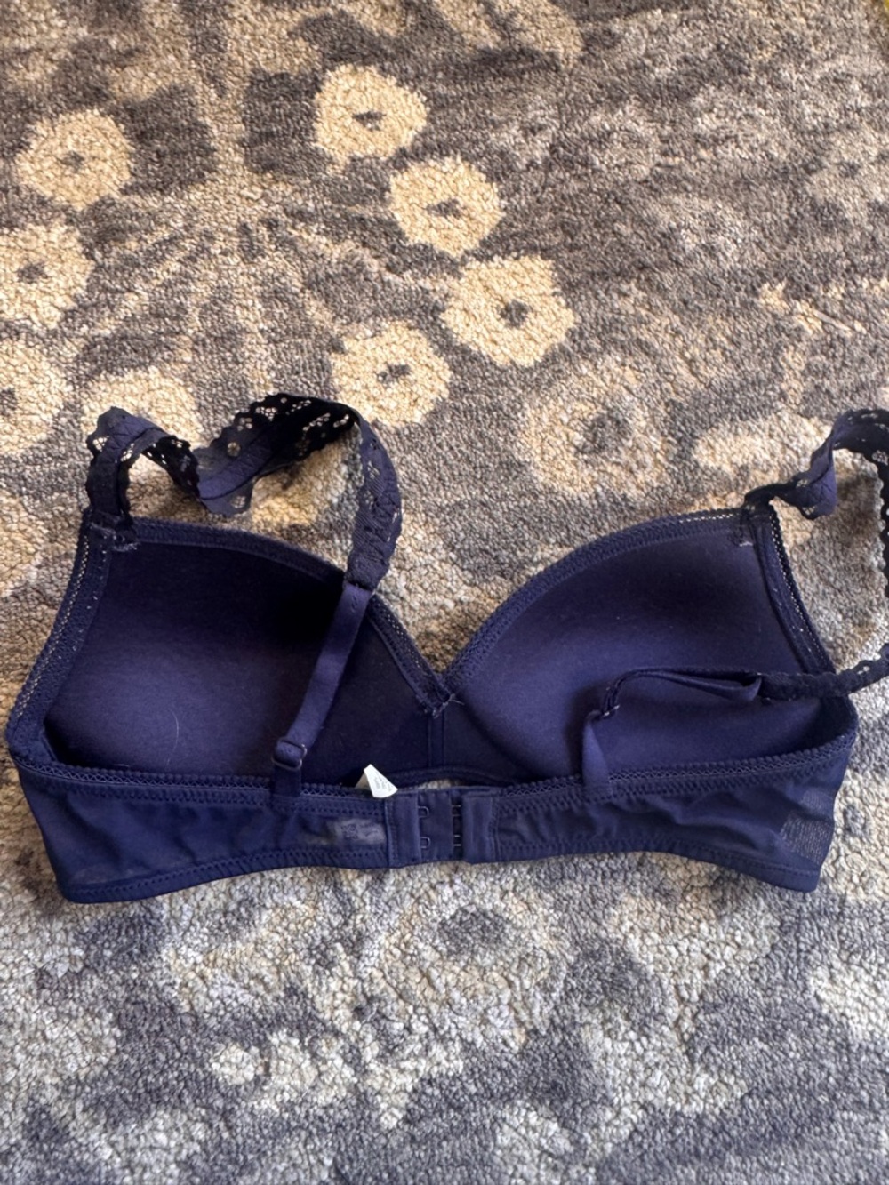 aerie Navy Lace-Trim Wireless Bra - Picture 5 of 6
